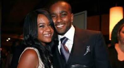 hija_de_whitney_houston_se_casa_con_hermanastro