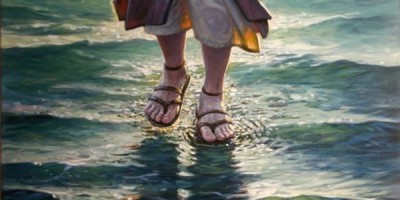jesus_walking_on_water2