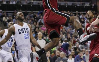 lebron_gana_a_charlotte