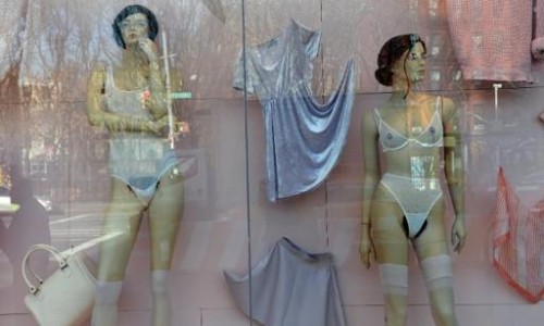 maniquies_con_bello_pubico