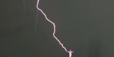 rayo_en_cristo_de_rio_de_janeiro2
