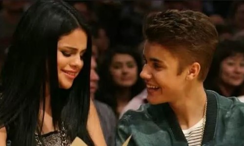 selena_le_pide_a_justin_cordura