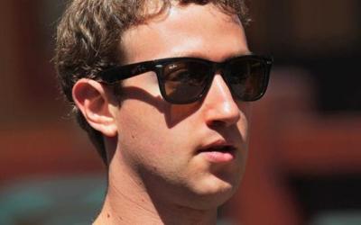 zuckerberg_cobrara_1_dolar_mensual