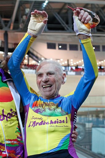 Ciclista-Robert-Marchand-fija-nueva-marca-mundial