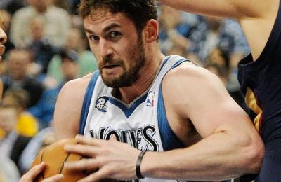 KEVIN_LOVE_LE_DA_A_LOS_LAKERS