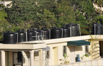 TINACOS_POR_FALTA_DE_AGUA