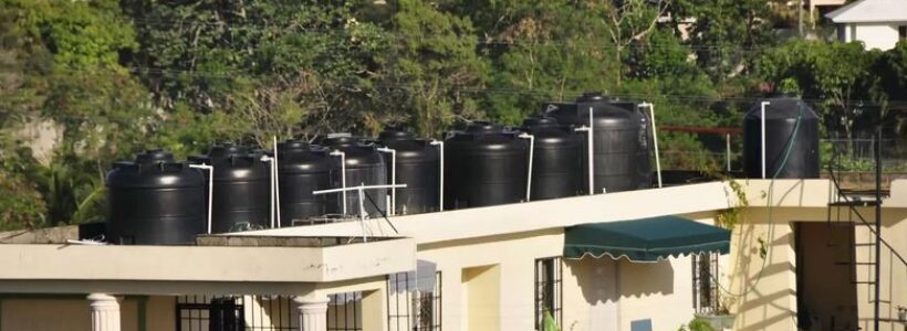 TINACOS_POR_FALTA_DE_AGUA