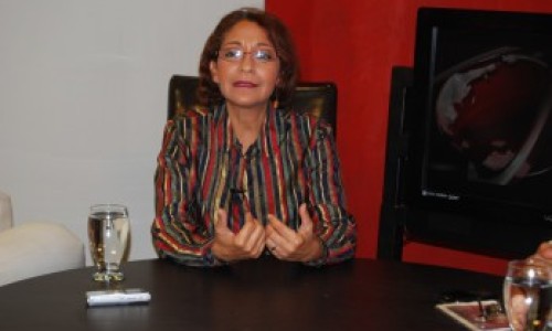 adp_dice_hay_muchos_profesores_equisofrenico