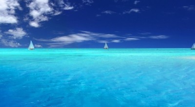 boats-on-the-ocean-wallpapers_14246_1280x800