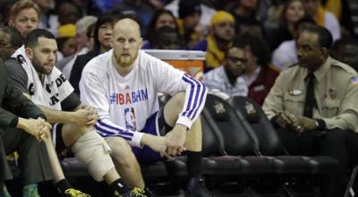 lakers_se_quedan_sin_jugadores_a_causa_de_lesiones