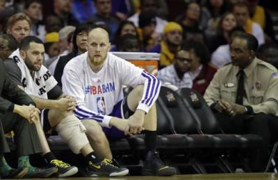 lakers_se_quedan_sin_jugadores_a_causa_de_lesiones