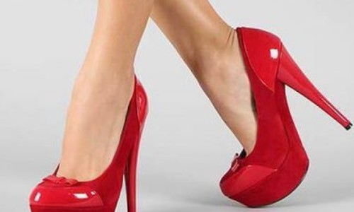 Tacones-rojos_ESTIMA20121226_0006_12_0