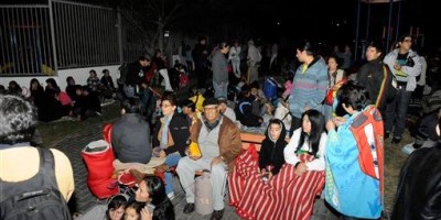 fuerte_replica_en_chile-evacuados