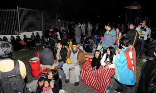 fuerte_replica_en_chile-evacuados